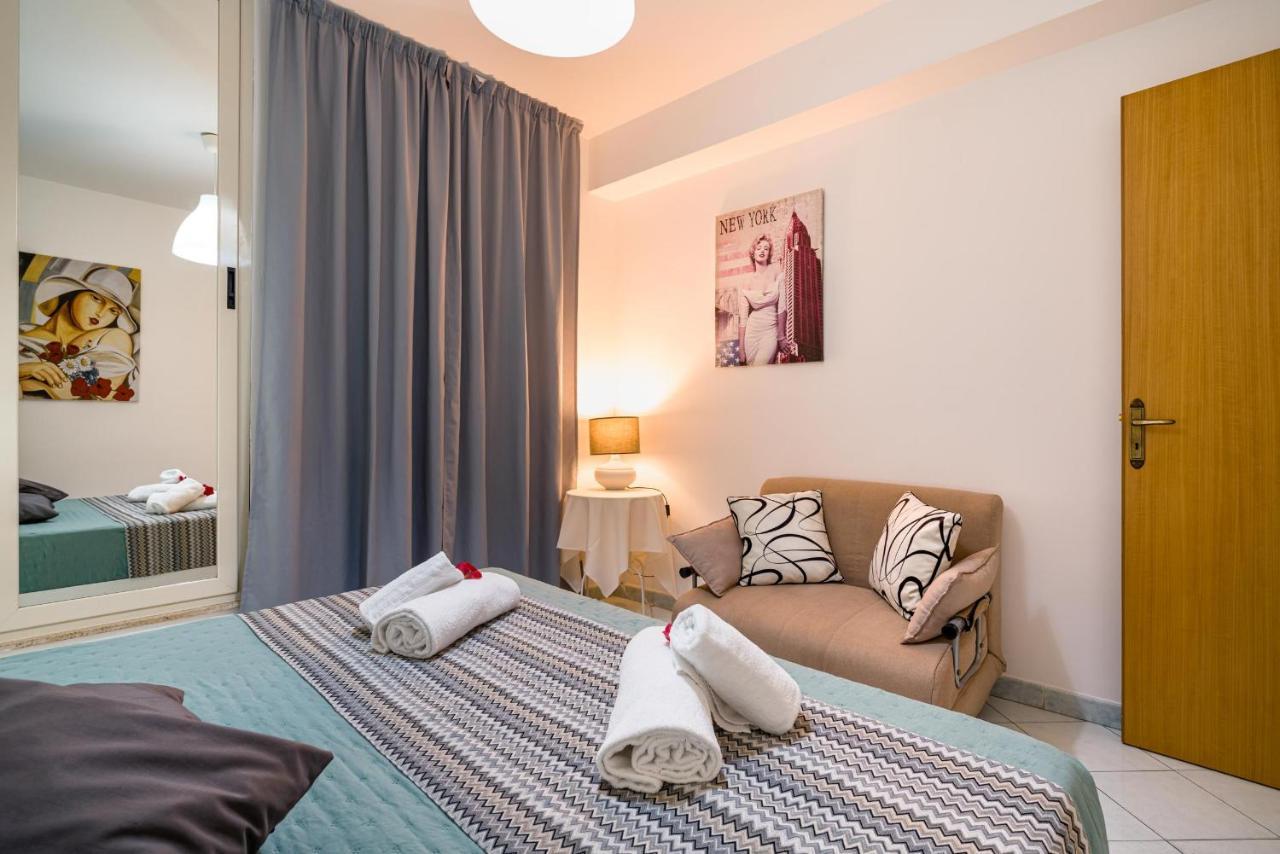 Loft Baia Di Letojanni Daire Dış mekan fotoğraf