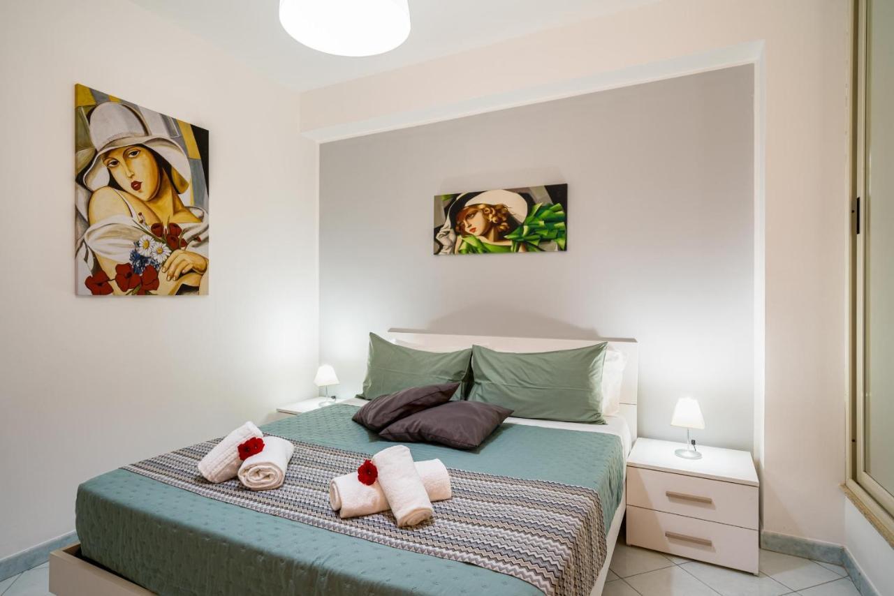 Loft Baia Di Letojanni Daire Dış mekan fotoğraf