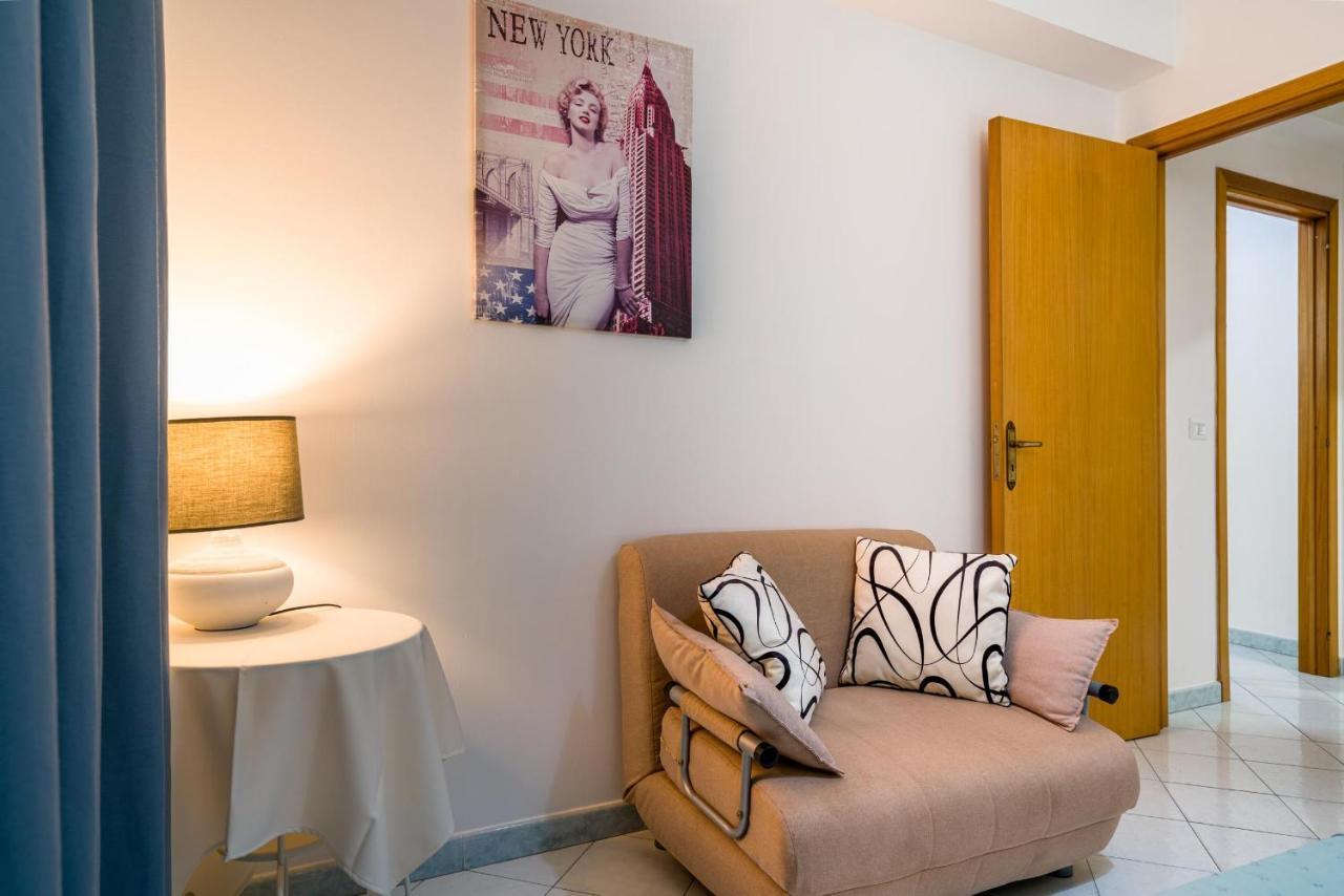 Loft Baia Di Letojanni Daire Dış mekan fotoğraf